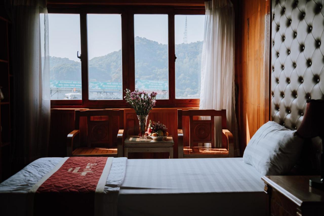 Cat Ba Bay Cruises Otel Dong Khe Sau Dış mekan fotoğraf