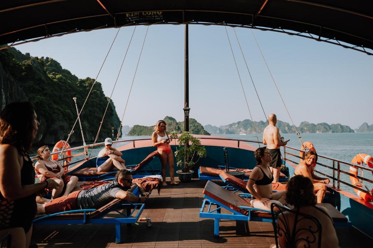 Cat Ba Bay Cruises Otel Dong Khe Sau Dış mekan fotoğraf
