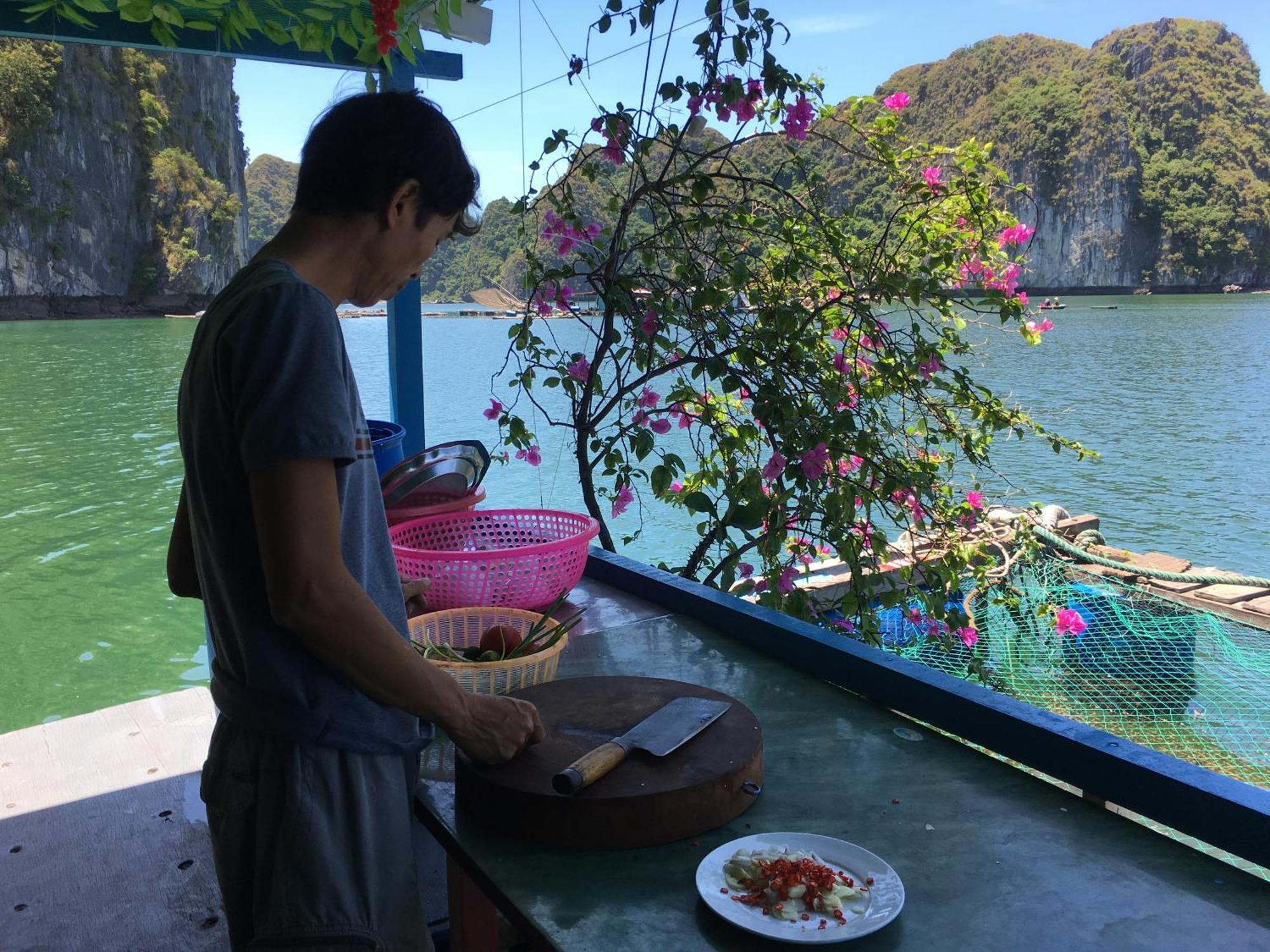 Cat Ba Bay Cruises Otel Dong Khe Sau Dış mekan fotoğraf