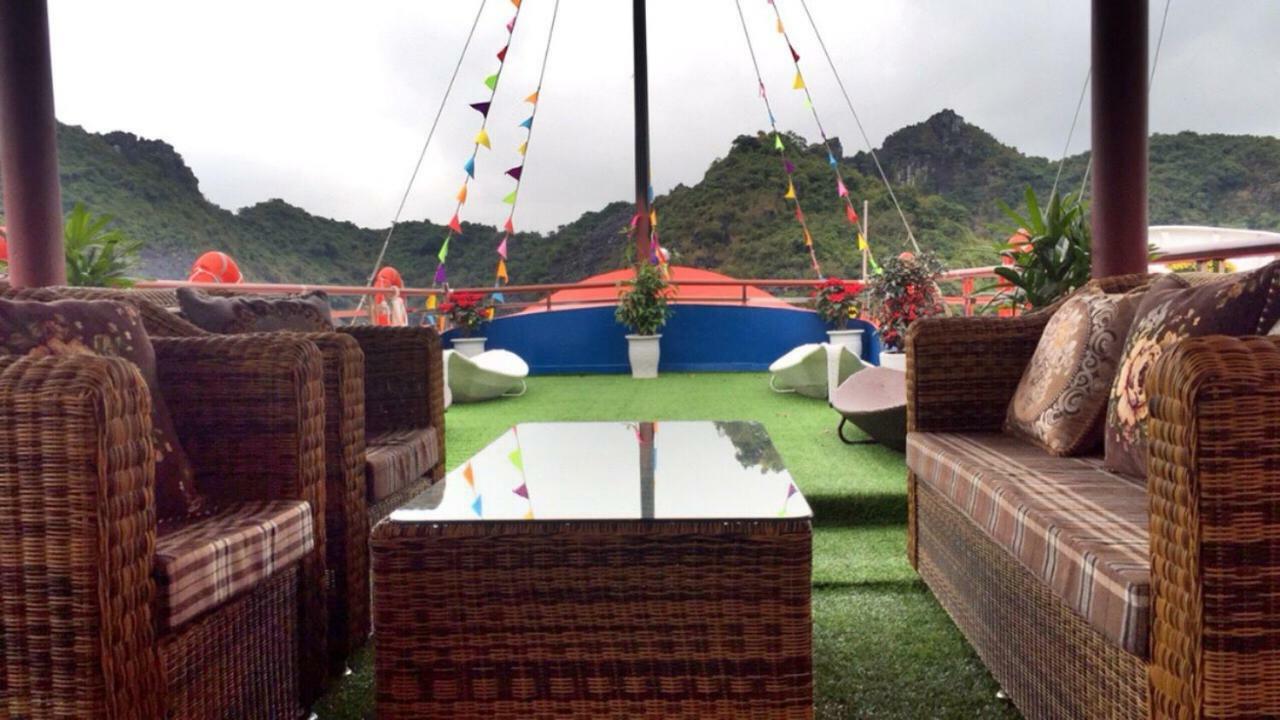Cat Ba Bay Cruises Otel Dong Khe Sau Dış mekan fotoğraf